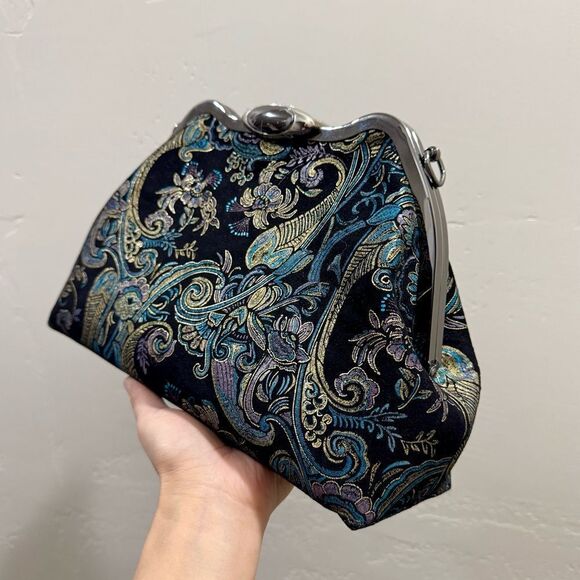 One Of A Kind! Unique Cowhide Embroidered Floral Print Handmade Metal Frame Bag - Picture 13 of 16